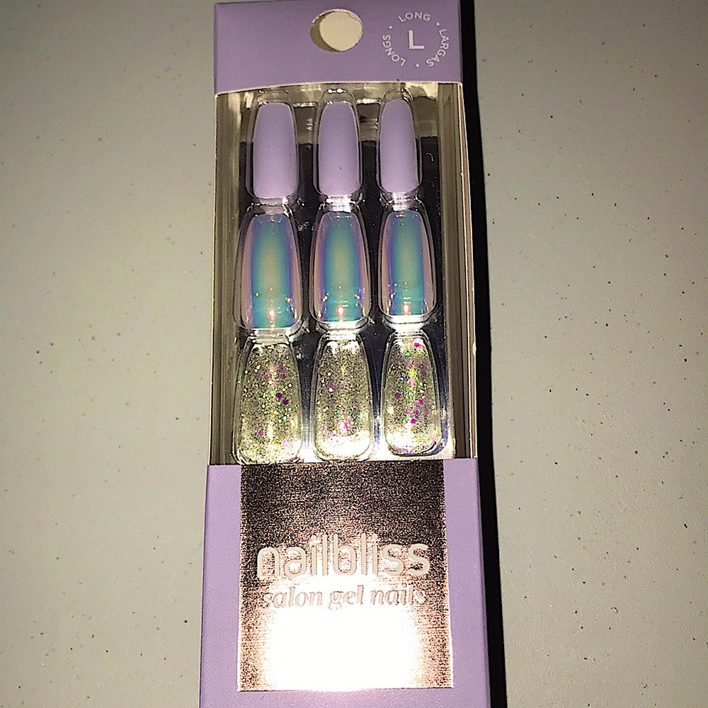 Nail Bliss by Dashing Diva Salon Gel Press On Nails